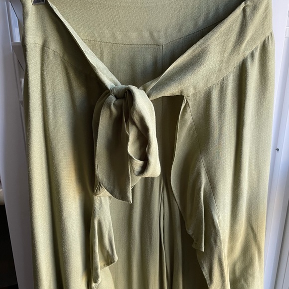 Free People boho pea green skirt with pants - Picture 4 of 12